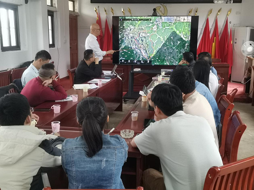 范利辉带队到卅岭农场进行项目规划建设调研3.png